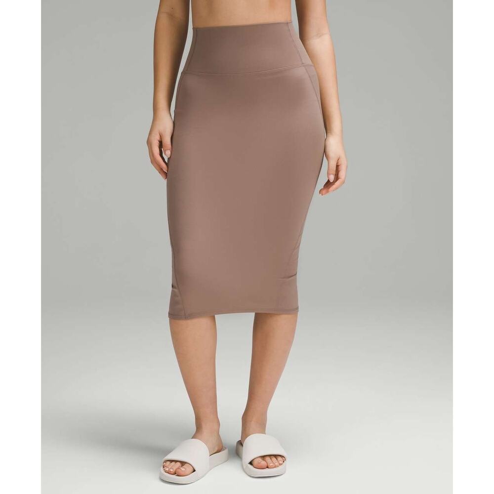 NWT Lululemon Nulu Slim-Fit High-Rise Skirt Size 4 Taupetastic TPTC